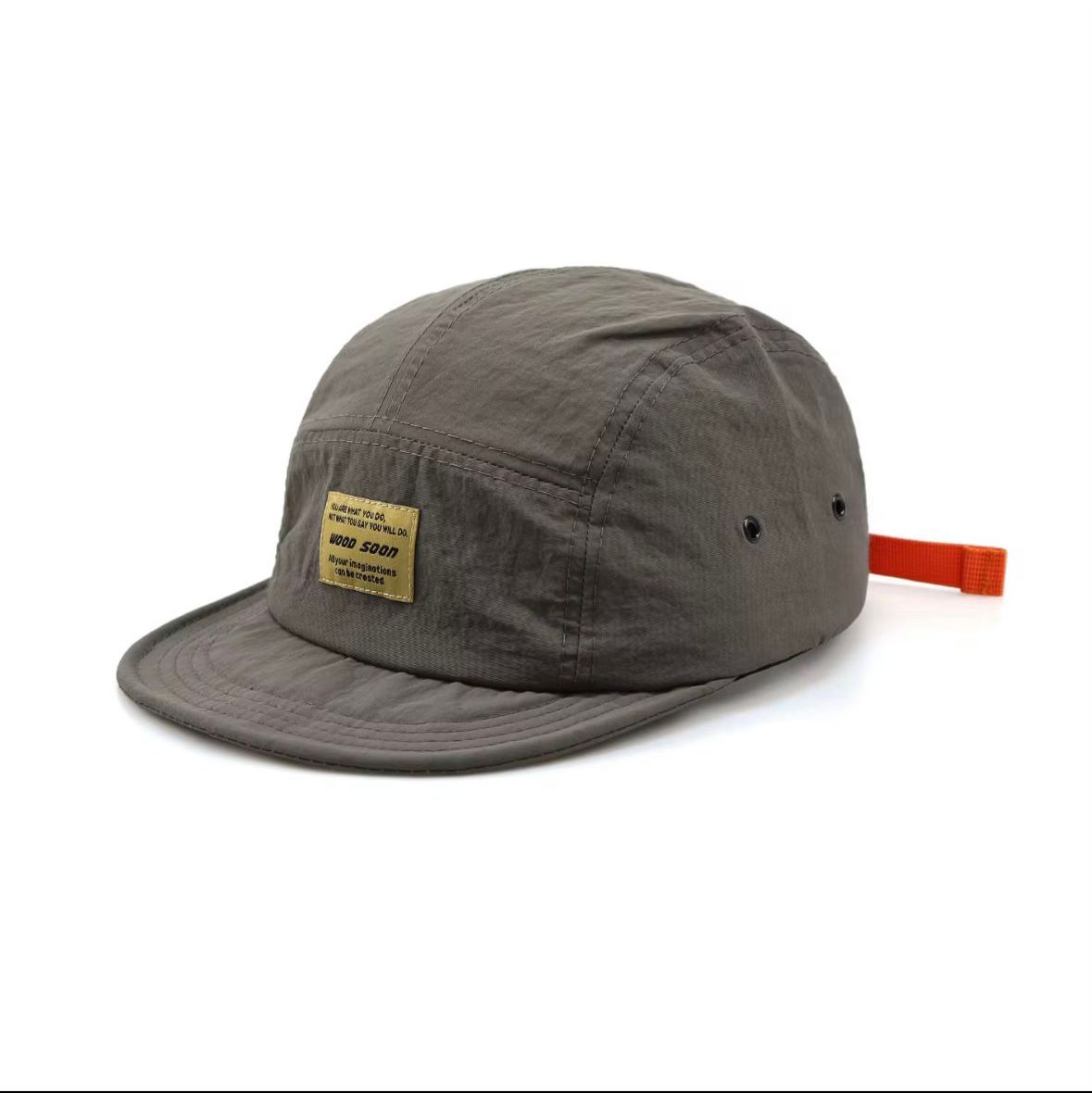 5 Panels Hat